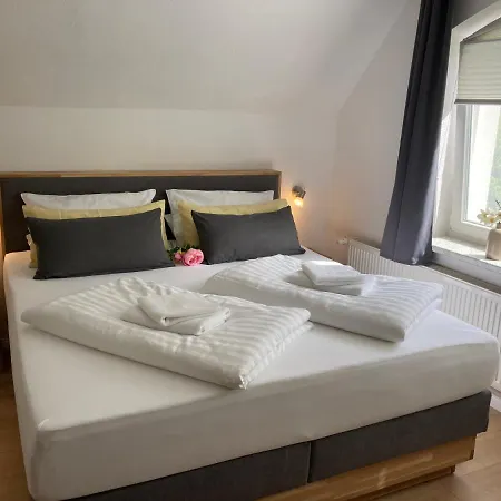 6 Ara * بيرغن أوف روغن